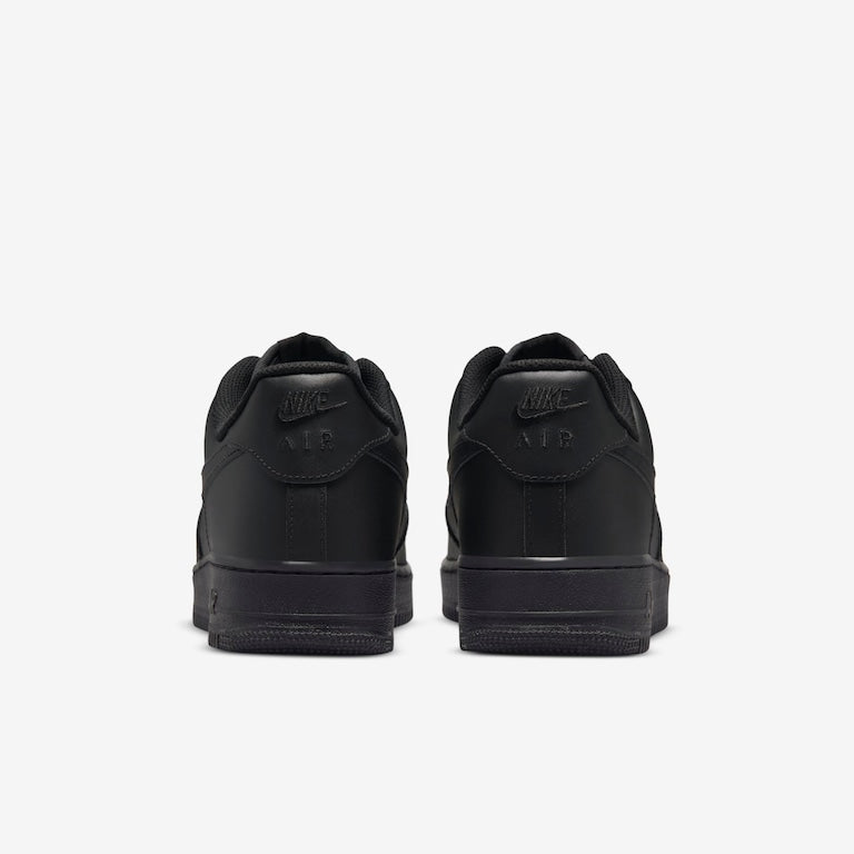Tênis Nike Air Force 1 "07 Masculino