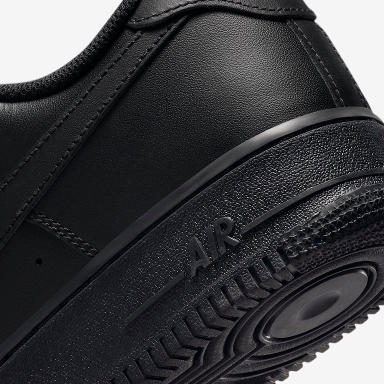 Tênis Nike Air Force 1 "07 Masculino