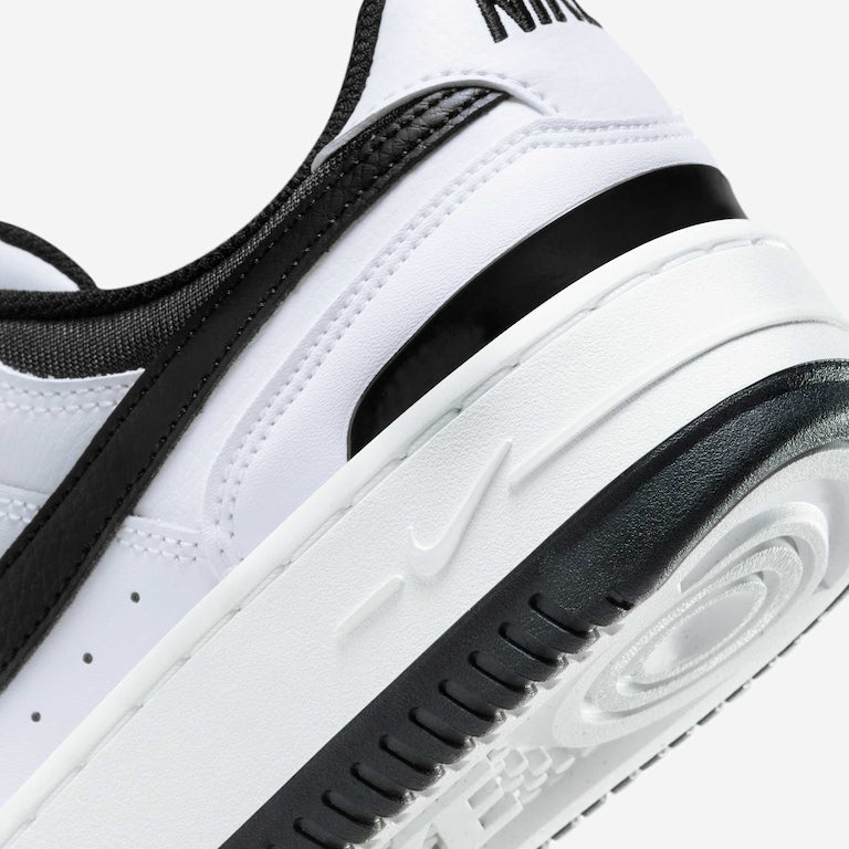 Tênis Nike Gamma Force Feminino
