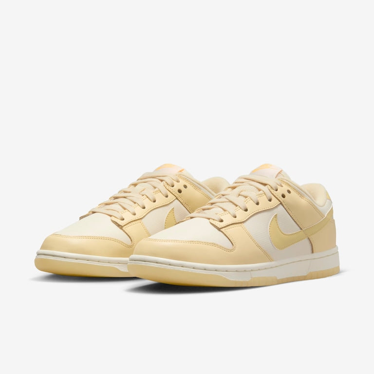 Tênis Nike Dunk Low Feminino