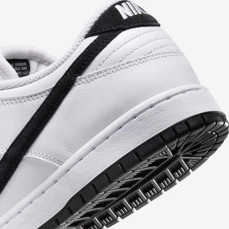 SB Dunk Low Pro