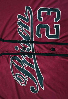 Camiseta Baseball Jersey Prison 23 Vinho