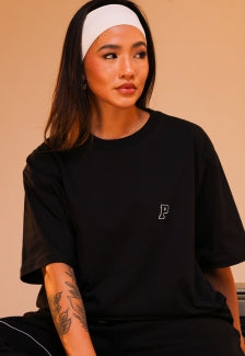 Camiseta streetwear Minimalista Prison Logo Preta