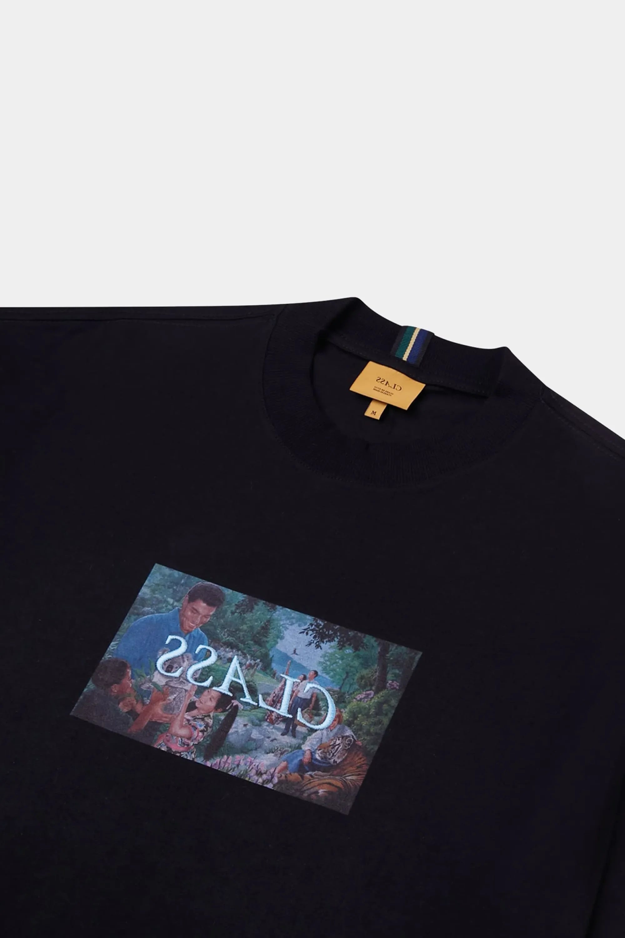 Camiseta Class Paradise (Black) - Four Street