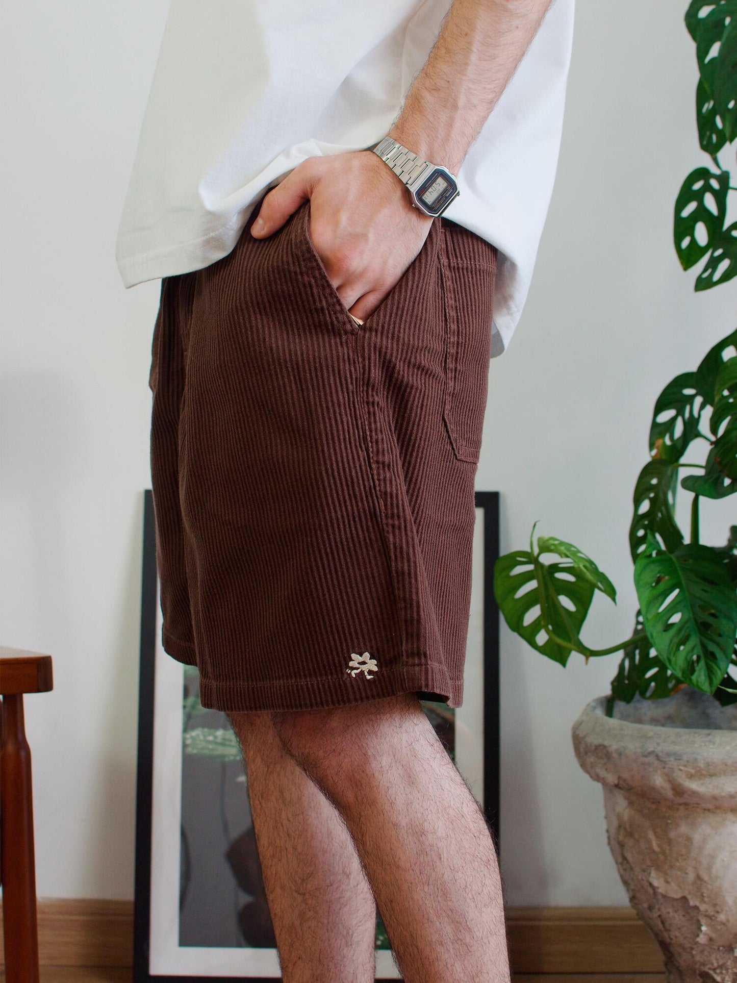 Short Cotelê Marrom