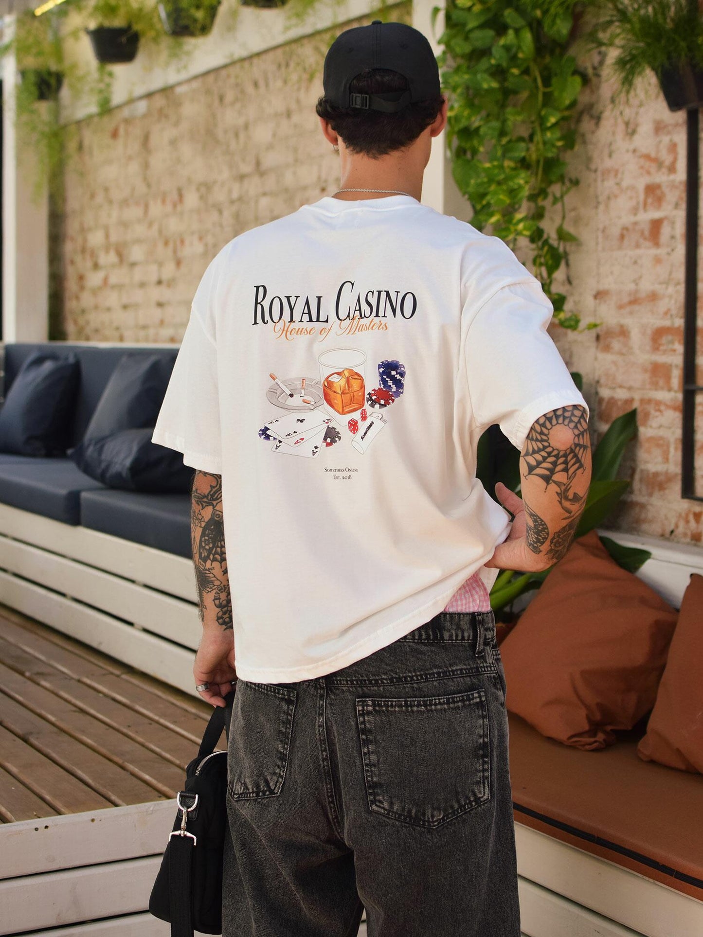 Camiseta Boxy Royal Casino