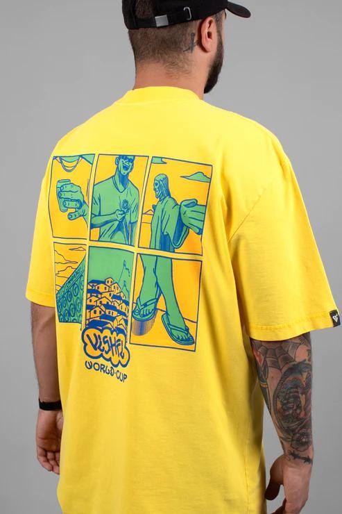 CAMISETA RETRATOS AMARELA "WORLD CUP 2022"