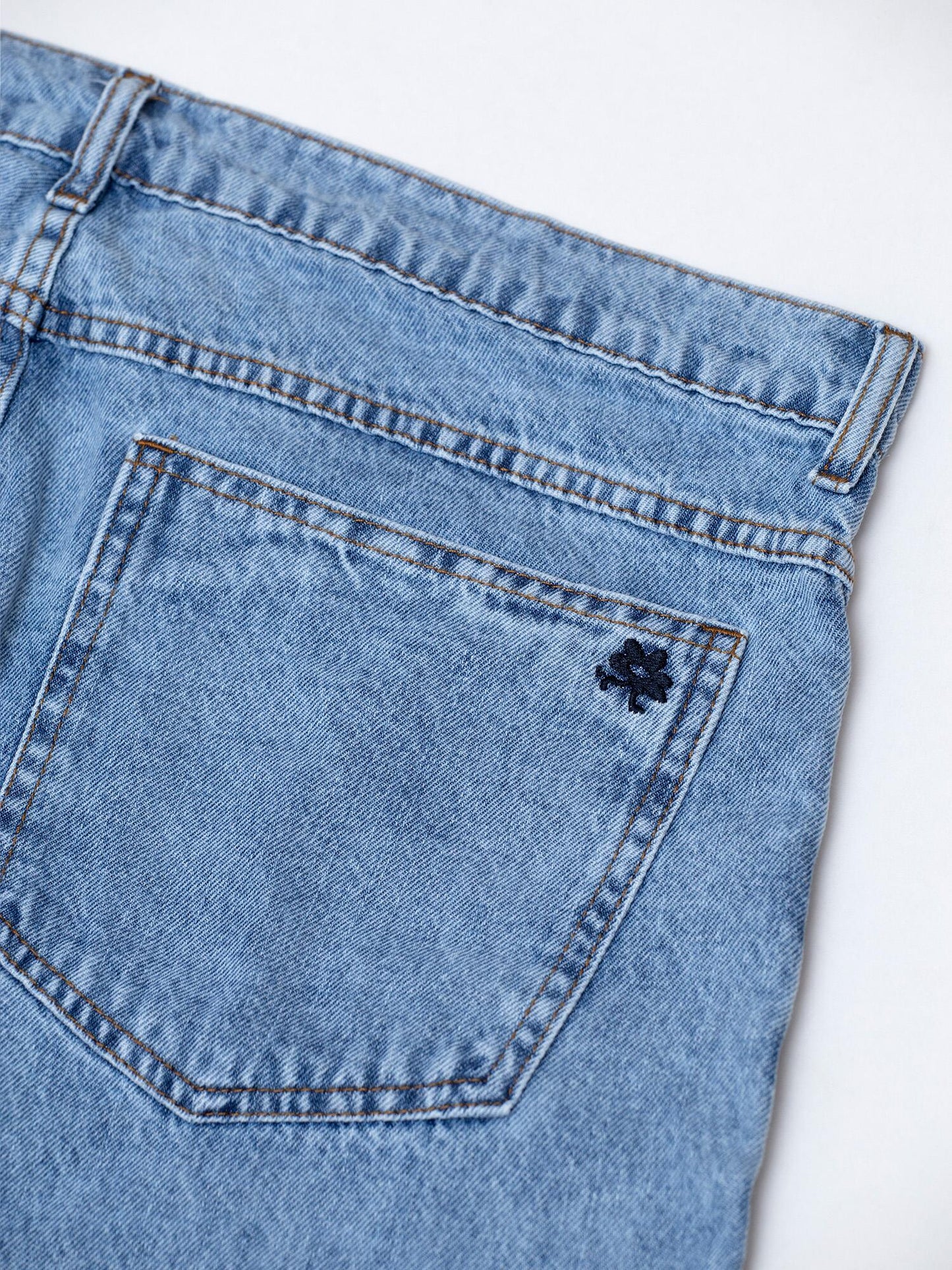 Calça Jeans Reta Clara