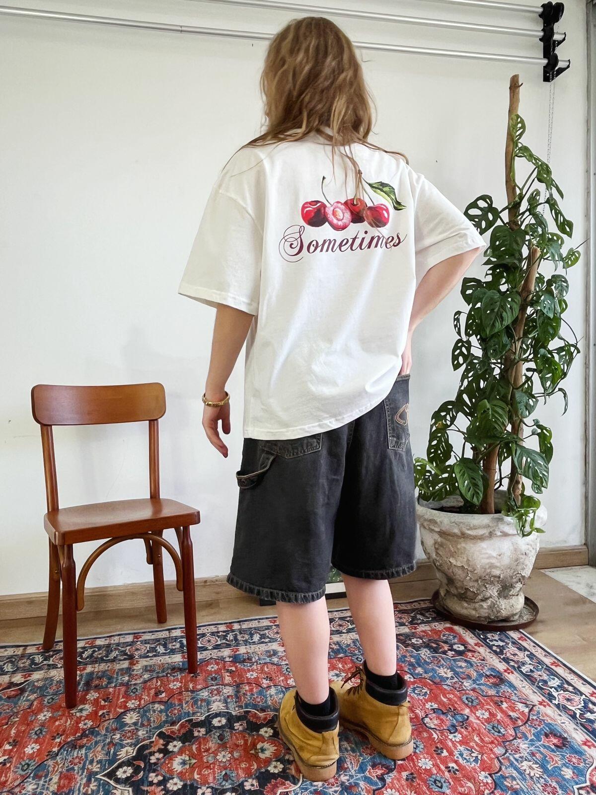 Camiseta Boxy Cherry