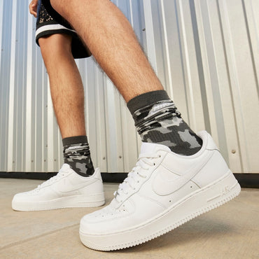 Tênis Nike Air Force 1 "07 Masculino