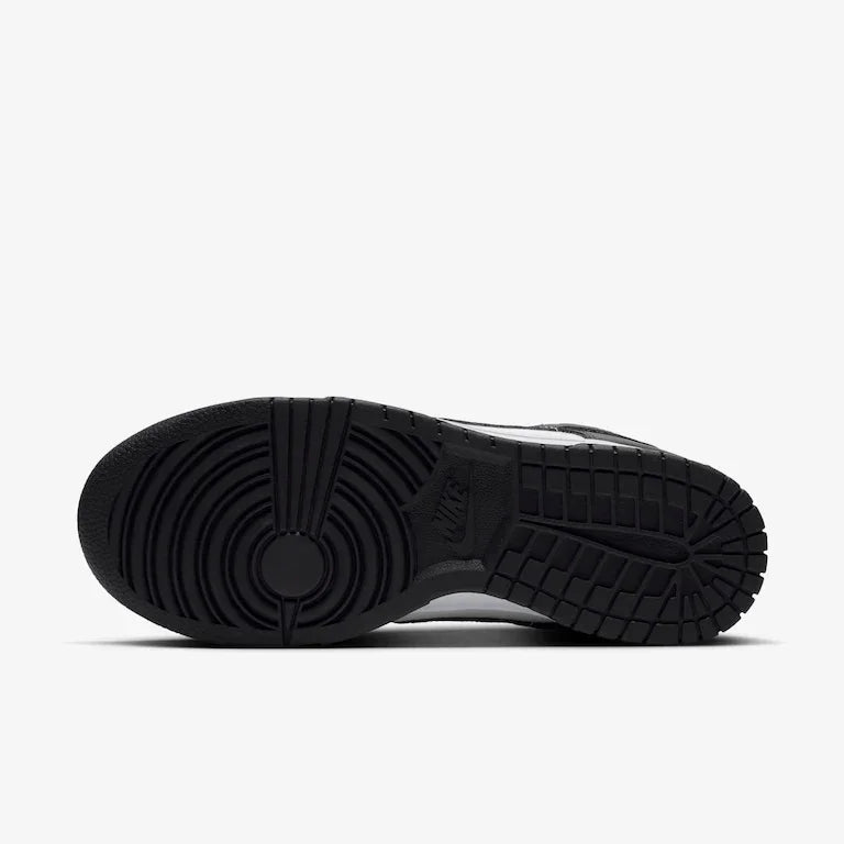 Tênis Nike Dunk Low Panda Feminino - Four Street