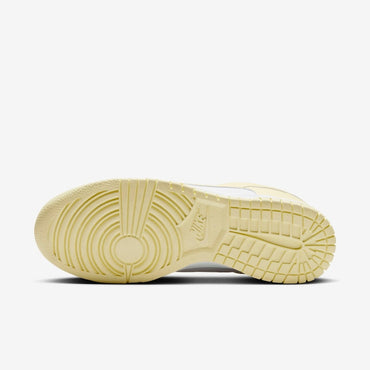 Women's Dunk Low