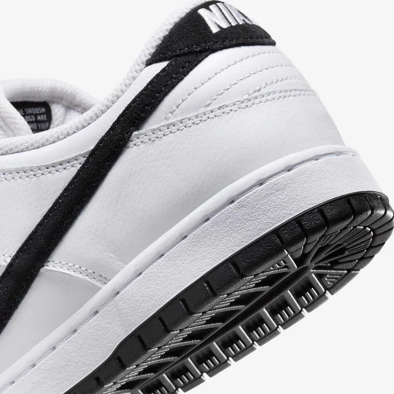 SB Dunk Low Pro - Four Street