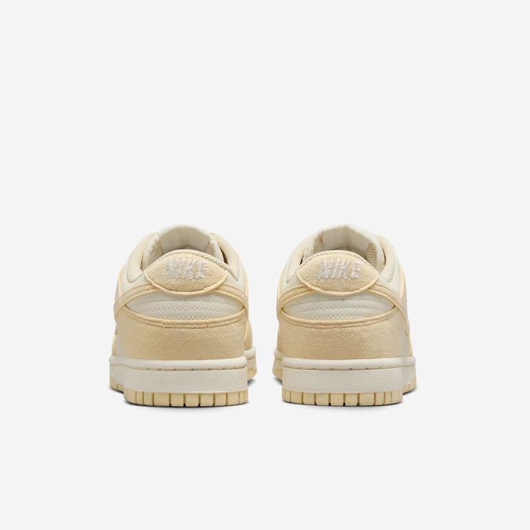Women's Dunk Low