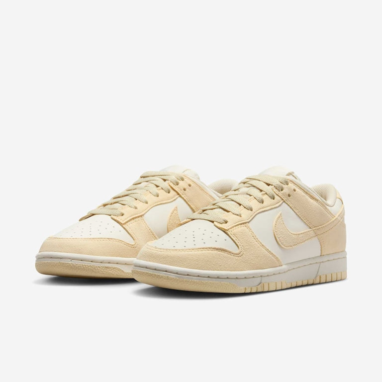 Women's Dunk Low