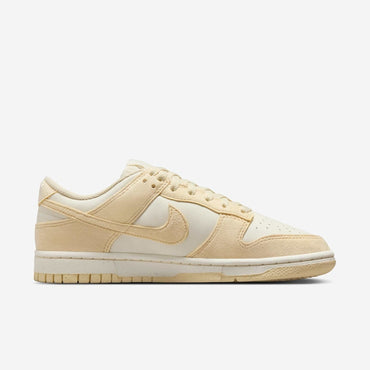 Women's Dunk Low