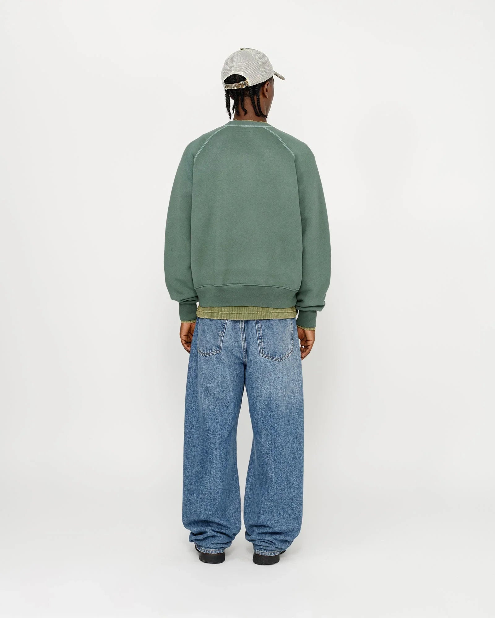 OVERLOCK VARSITY RAGLAN CREW - Four Street