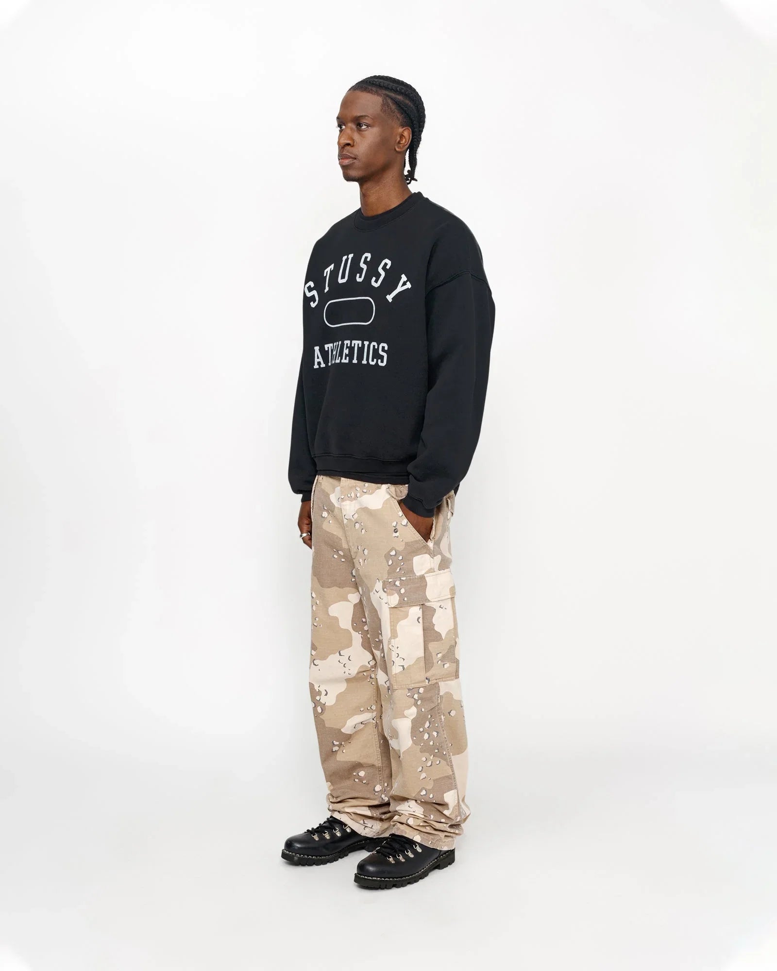 STÜSSY ATHLETICS CREW - Four Street