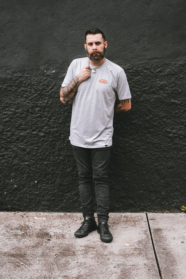 Camiseta - Bombastic