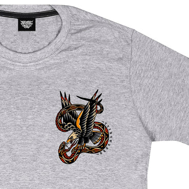 Camiseta Tradicional - Struggle