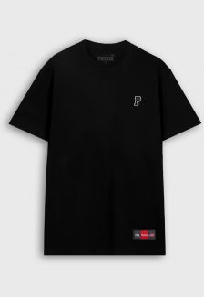 Camiseta streetwear Minimalista Prison Logo Preta