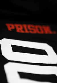 Camiseta Oversized Prison Feed the Fam