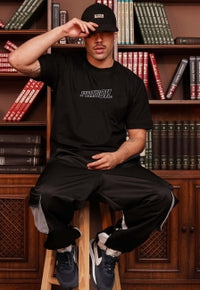 Camiseta Streetwear Prison rising logo