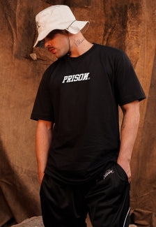 Camiseta Streetwear Prison White and Black Logo