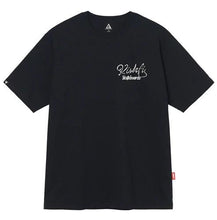 Carregar imagem no visualizador da galeria, CAMISETA LAUGH NOW CRY LATER PRETA
