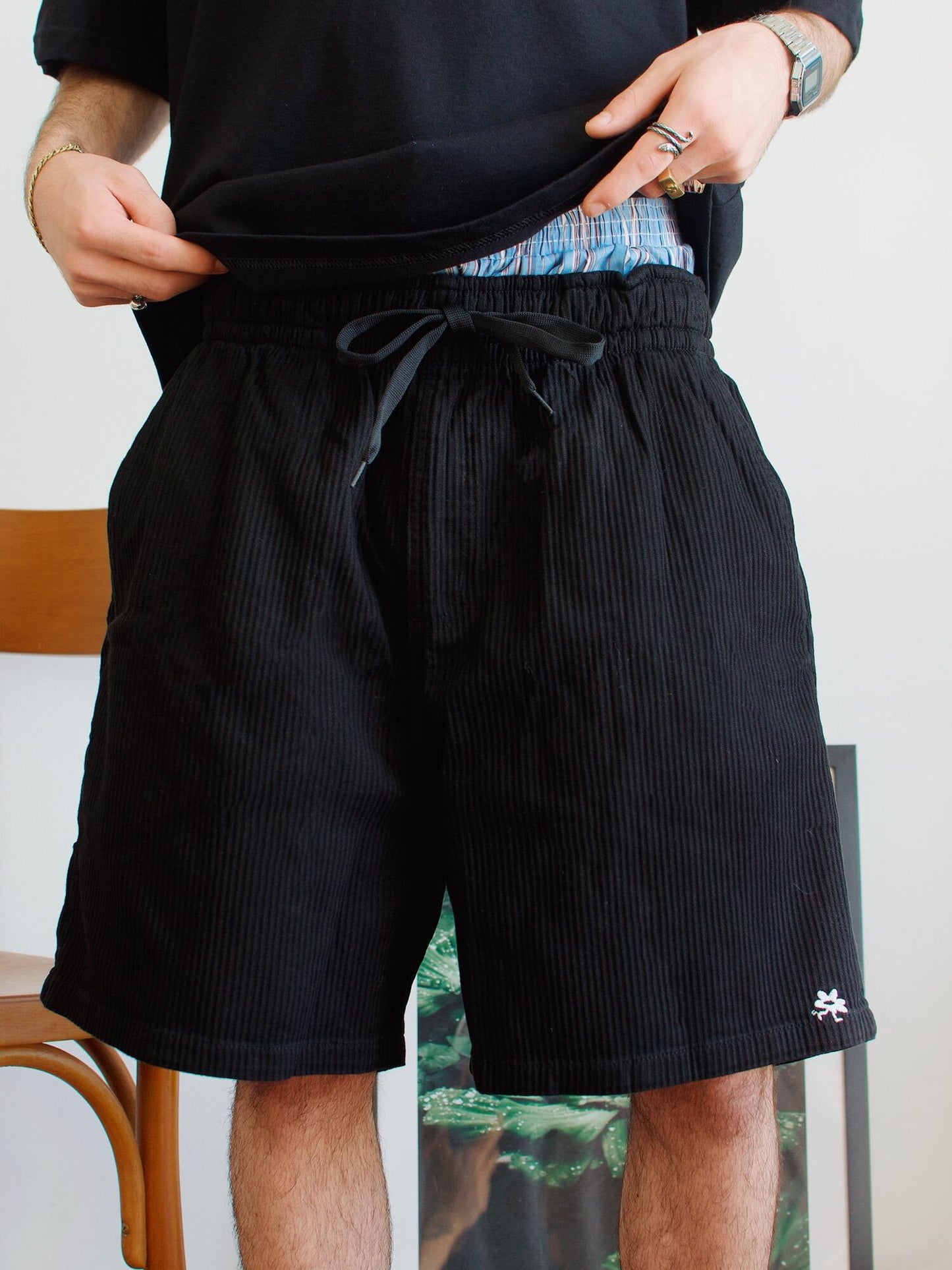 Short Cotelê Preto