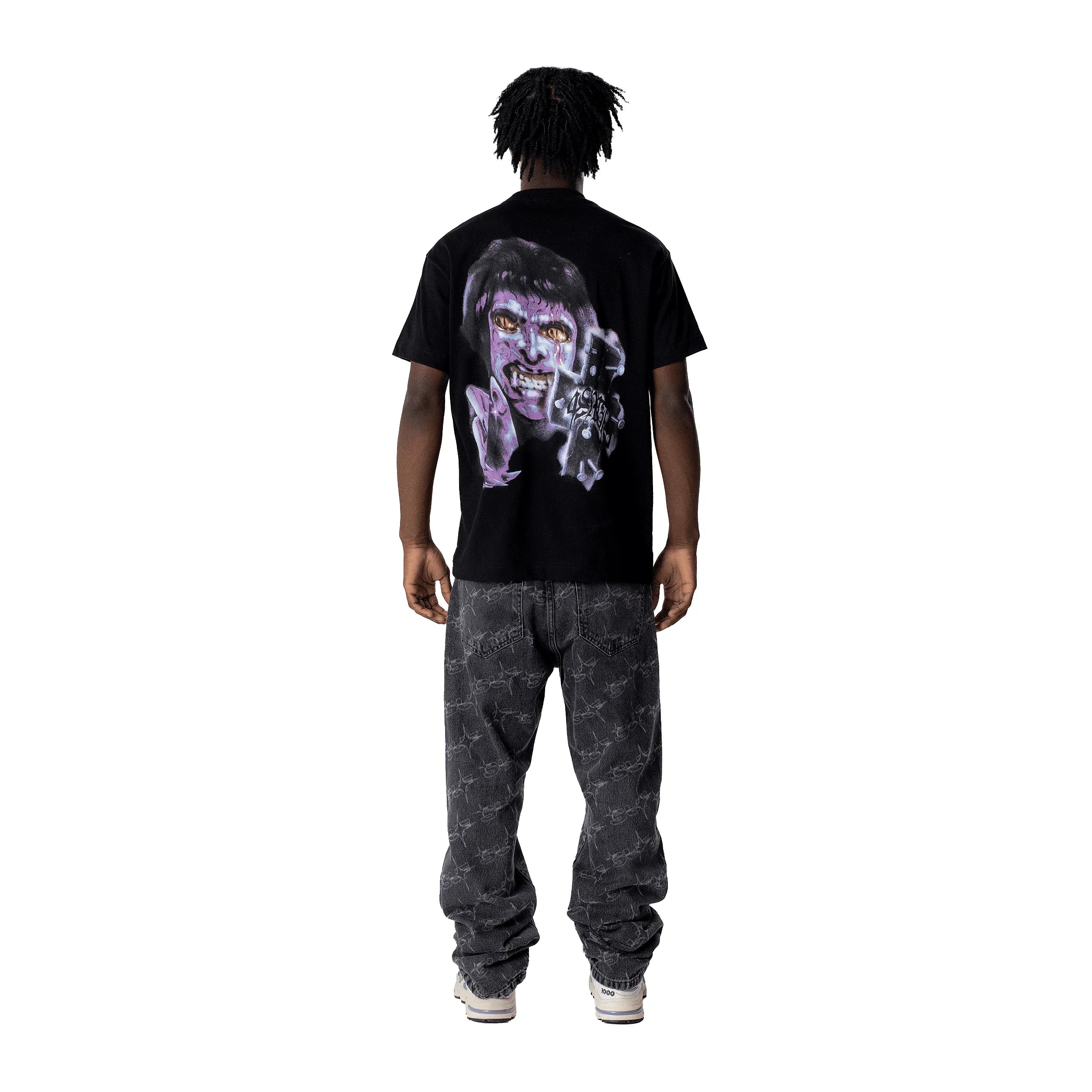 TEE SCARING THE EVIL BLACK - Four Street