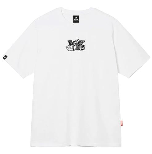 CAMISETA SMILE! YOU RE ON CAMERA PRETA
