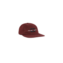 DSTRB Jeans 6-Panel in Burgundy