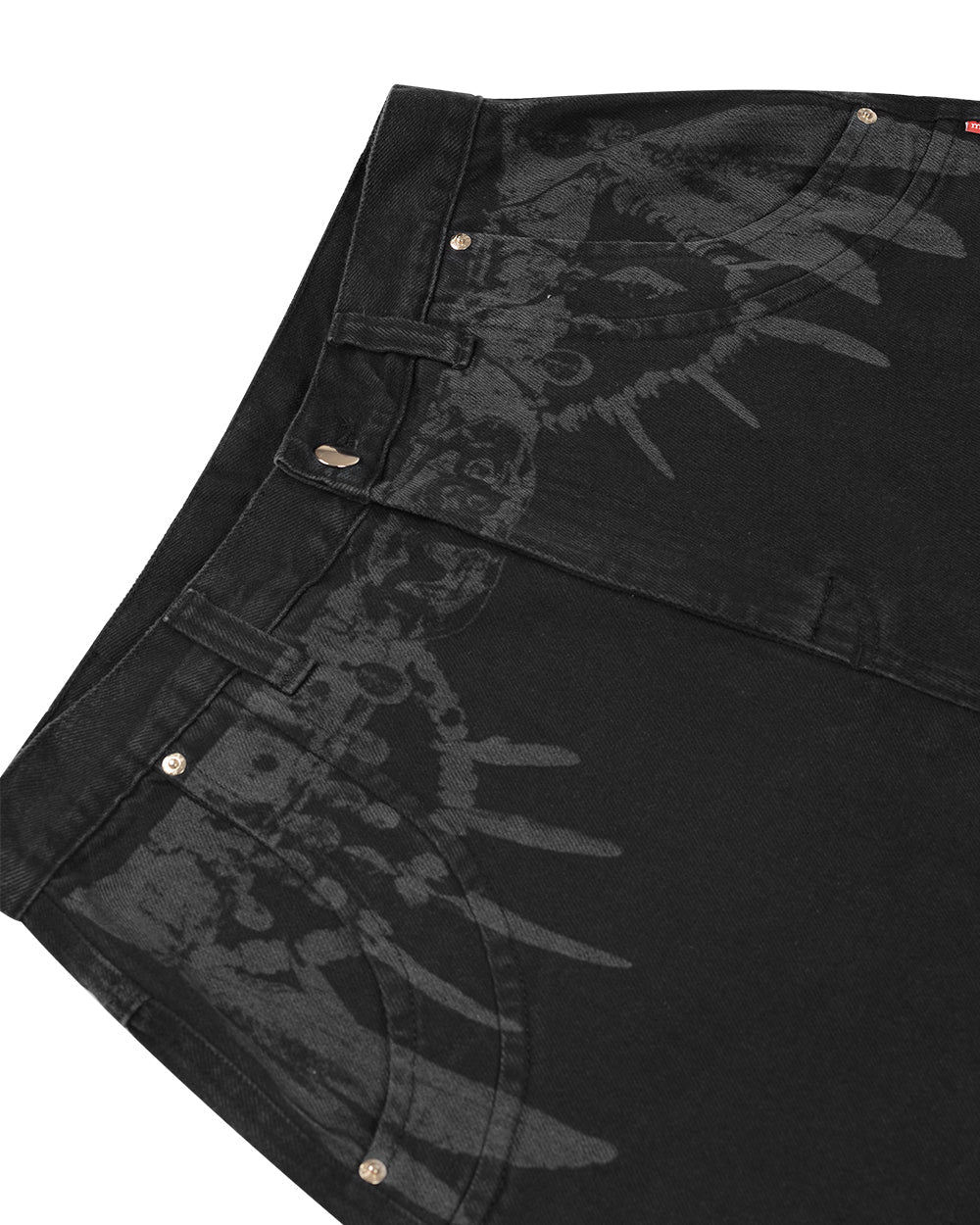 BERMUDA JEANS CURVALÍNEA CINTO TRIBAL