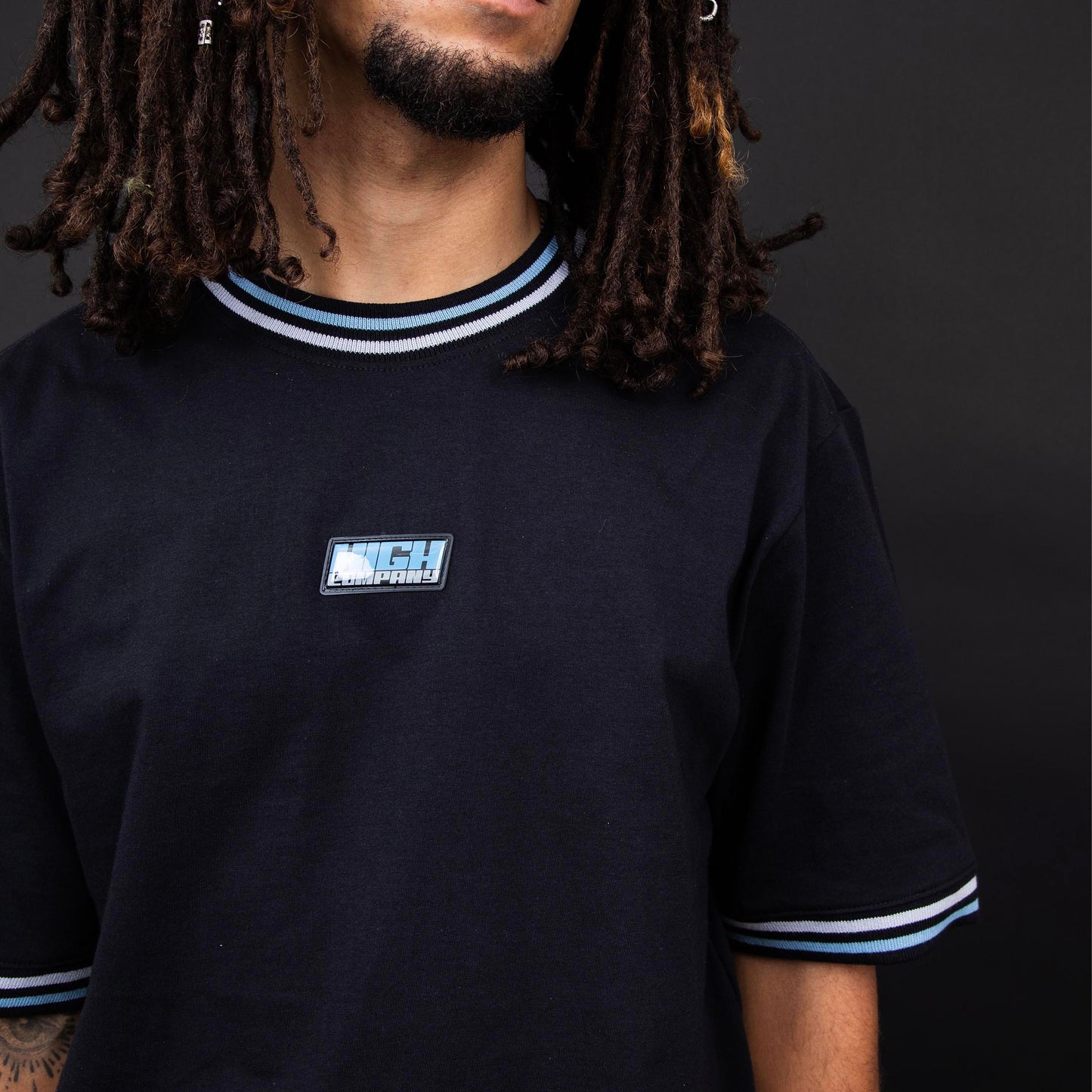 Tee Classy Black