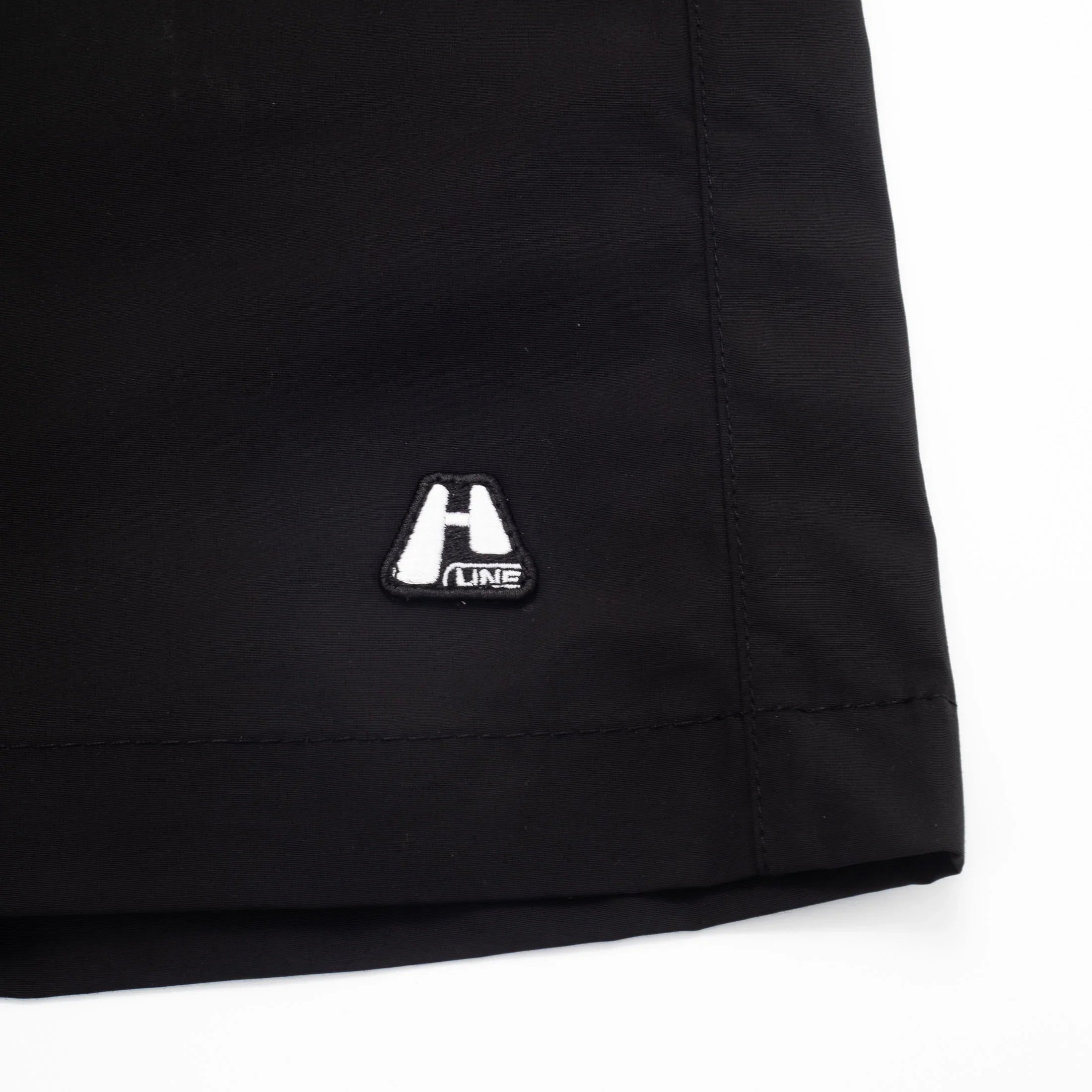 Shorts Logo Line Black - Four Street