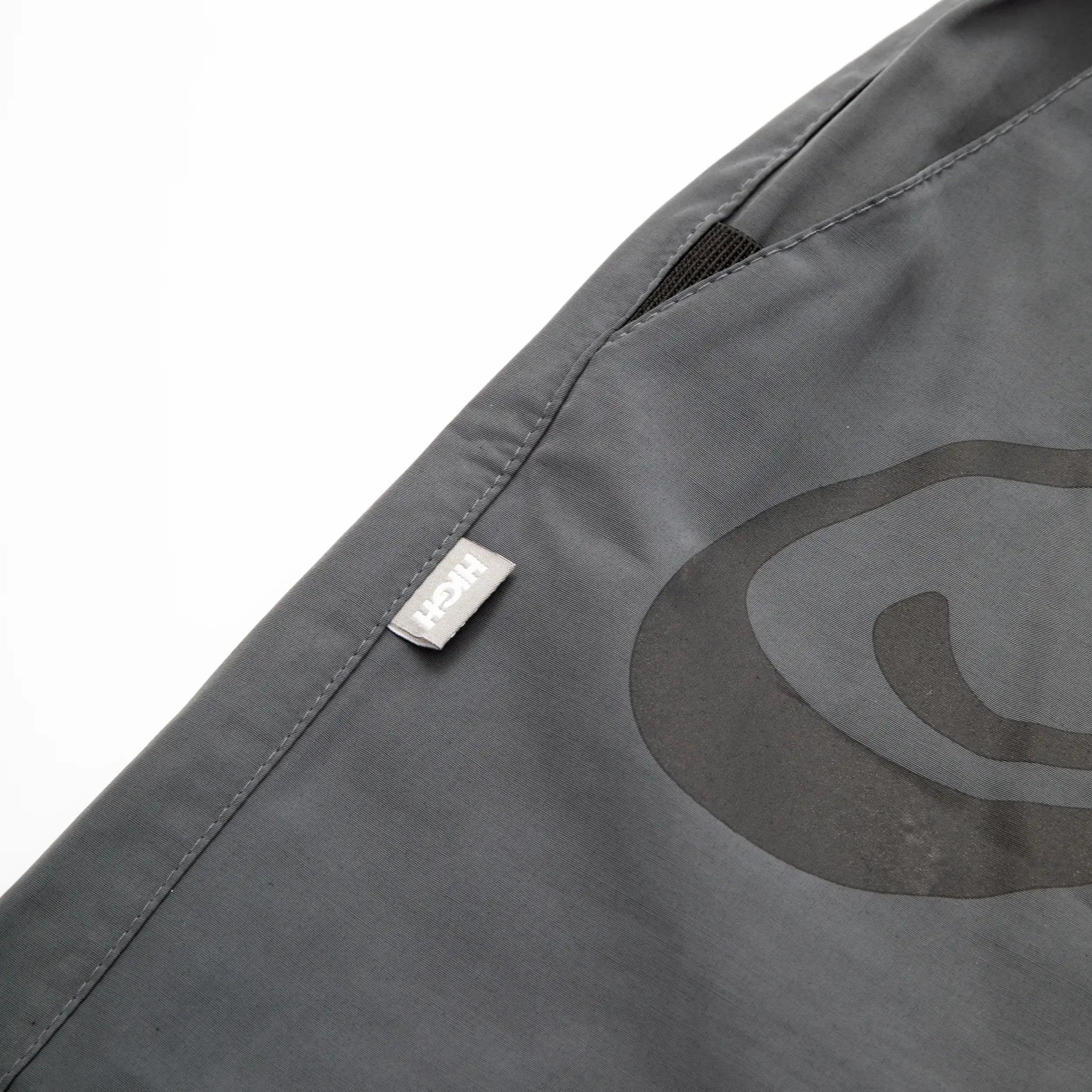 Shorts Script Grey - Four Street