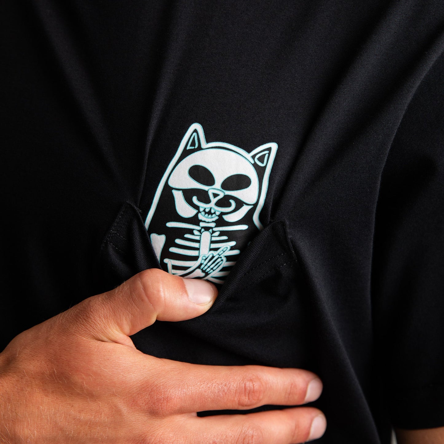 Lord Skelly Pocket Tee (Black) - Camiseta