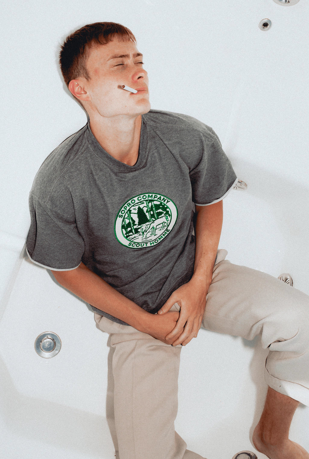 Royal Seal Raw Crew