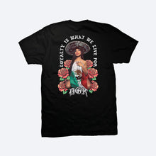 Carregar imagem no visualizador da galeria, Mamacita T-Shirt
