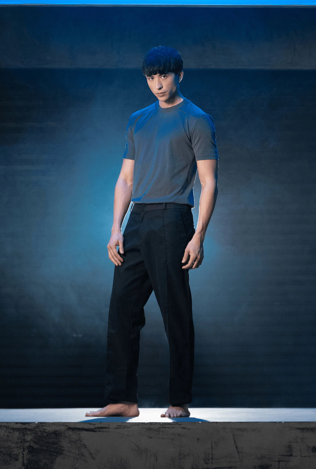 Camiseta Slim Cinza Estonado