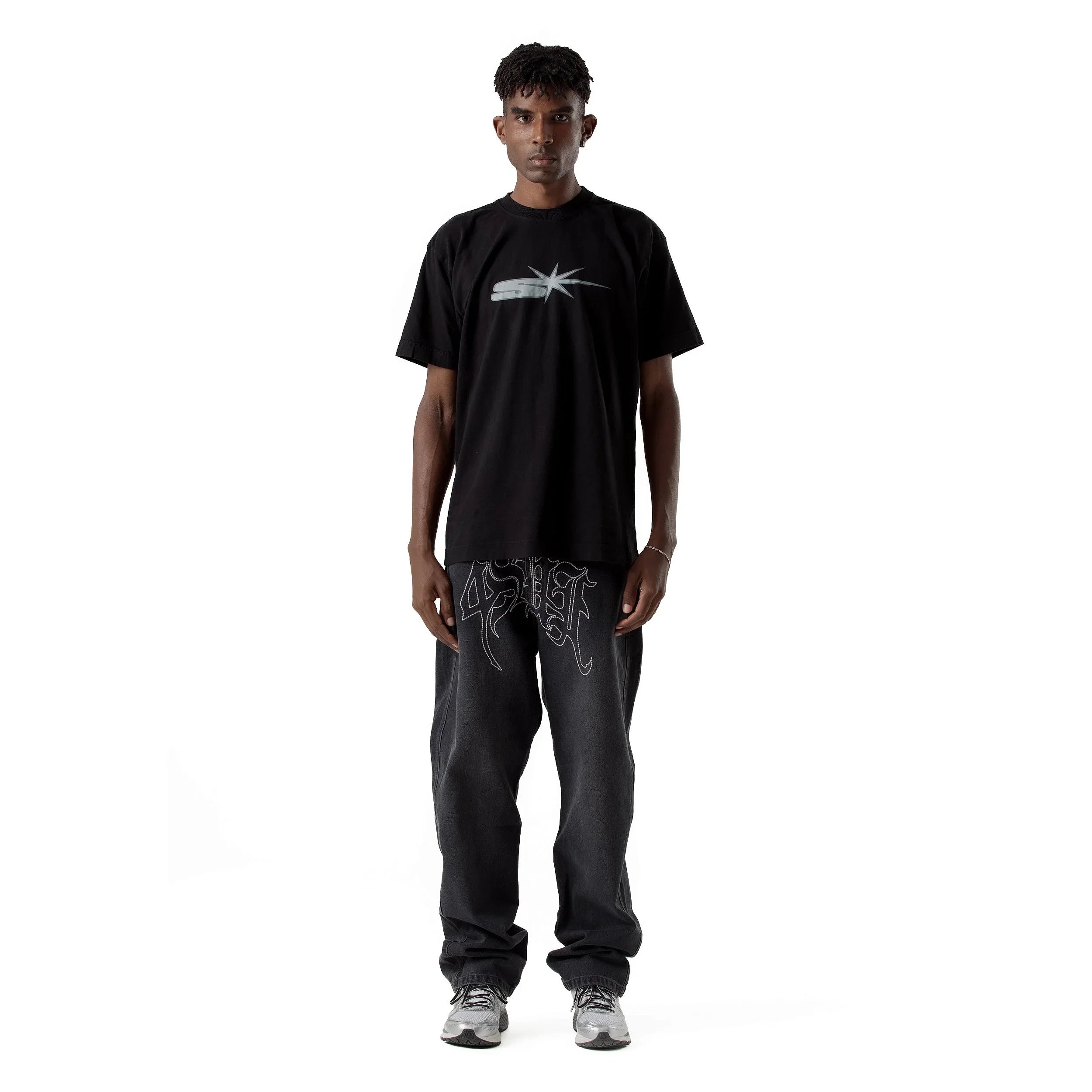 TEE S STAR BLACK - Four Street