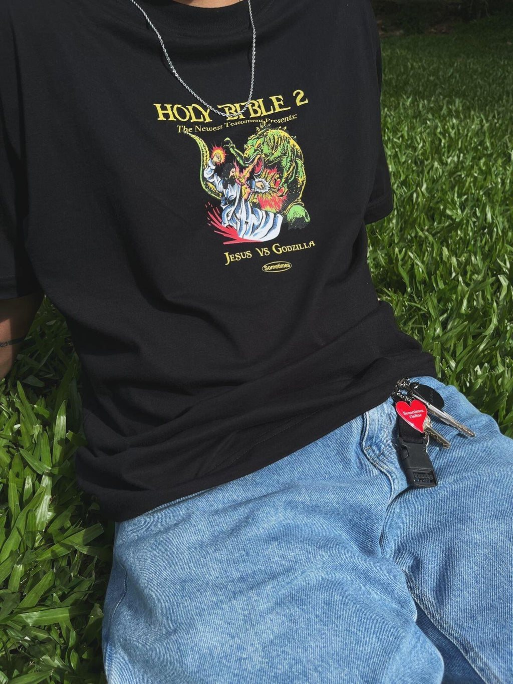 Camiseta Jesus vs Godzilla - Four Street